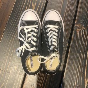 Converse Low Top Sneakers